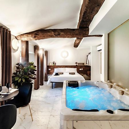 Sahara & Amazzonia Luxury Rooms- The House Of Travelers كومو المظهر الخارجي الصورة