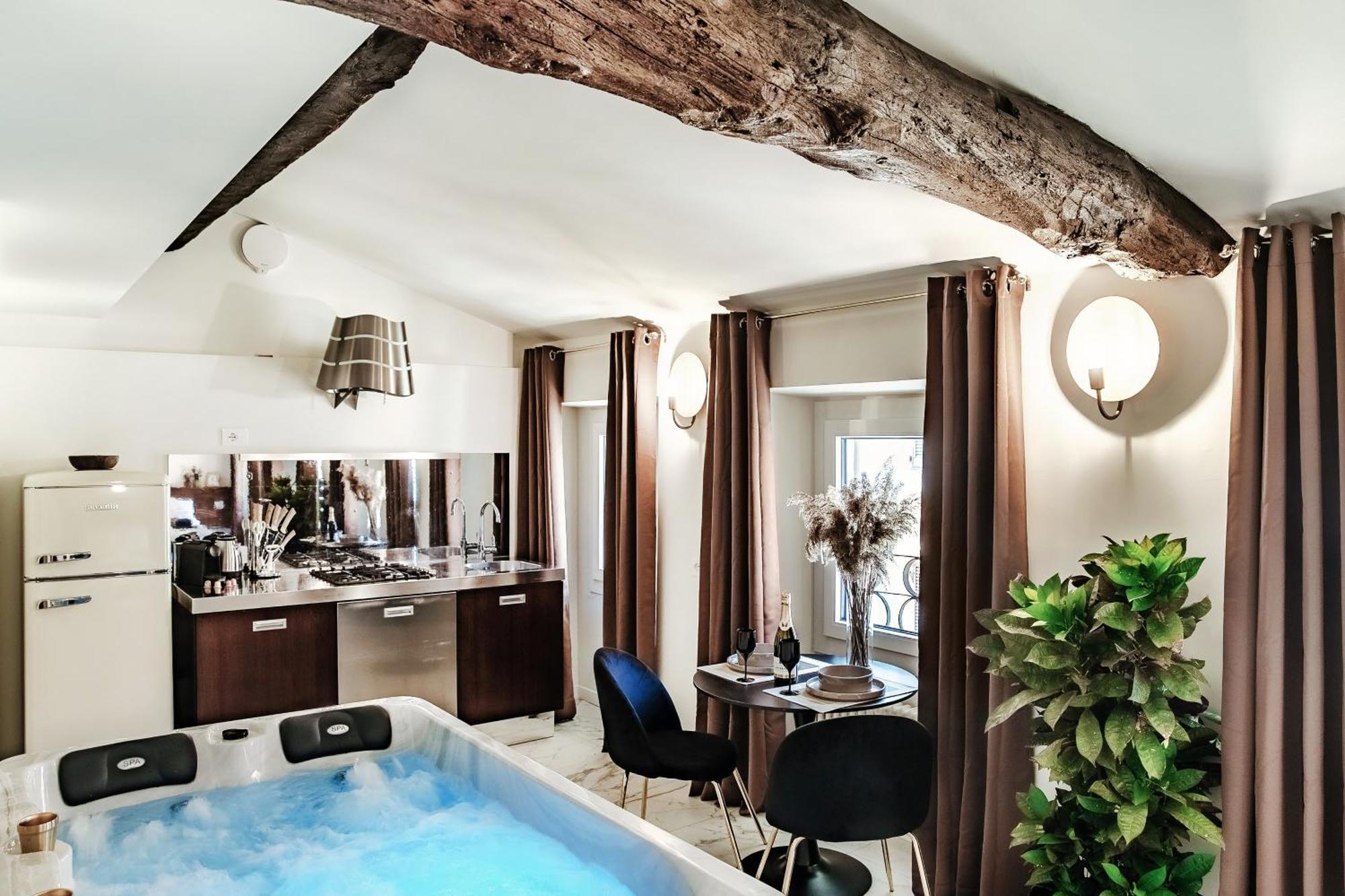 Sahara & Amazzonia Luxury Rooms- The House Of Travelers كومو المظهر الخارجي الصورة