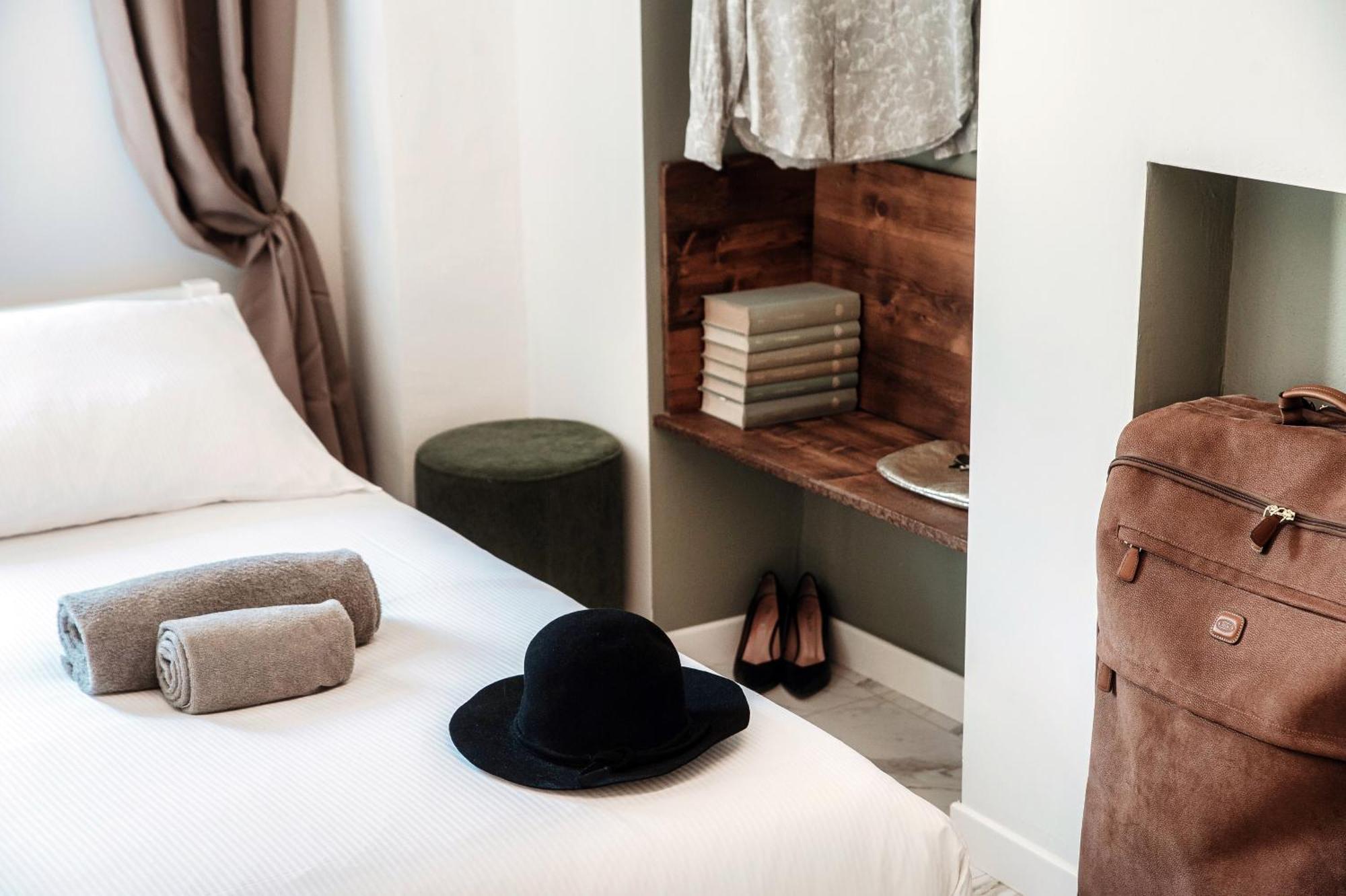 Sahara & Amazzonia Luxury Rooms- The House Of Travelers كومو المظهر الخارجي الصورة